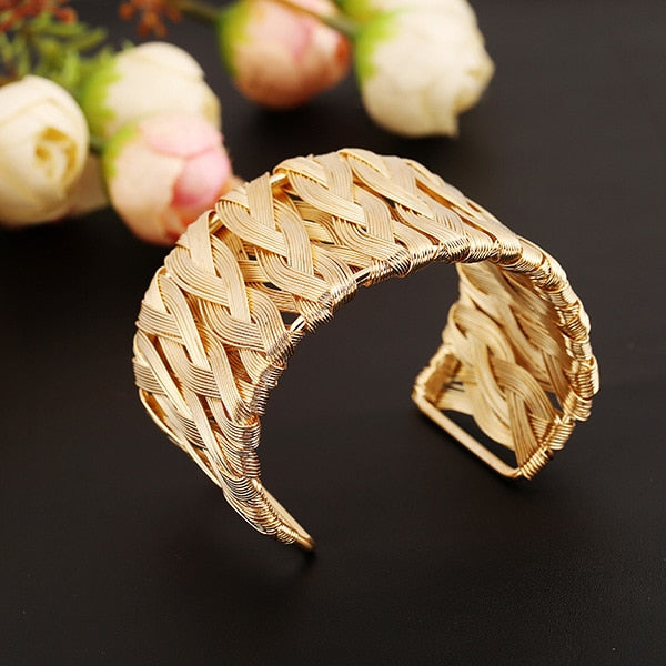 Fashionable Electroplated Metal Bracelet